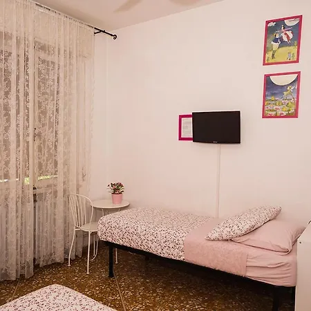 Pisaland Bed & Breakfast 2*